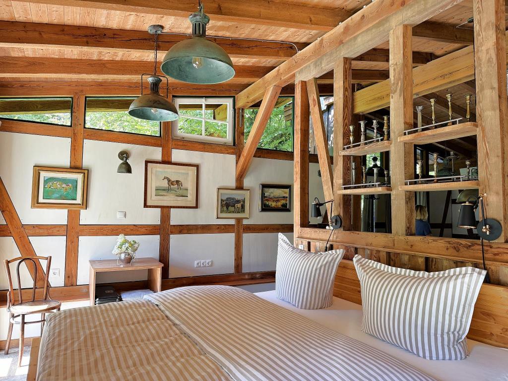 Schlafbereich im Wohn-/Schlafraum - Rhein Urlaub in Ferienwohnung Farmhouse in Altes Forsthaus Boppard, Kreuzberg 2, 56154 Boppard